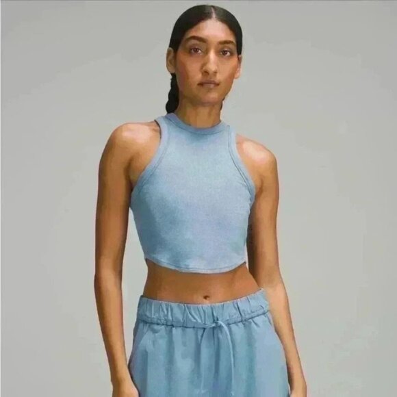 Lululemon hold tight  cropped tank - Picture 1 of 2
